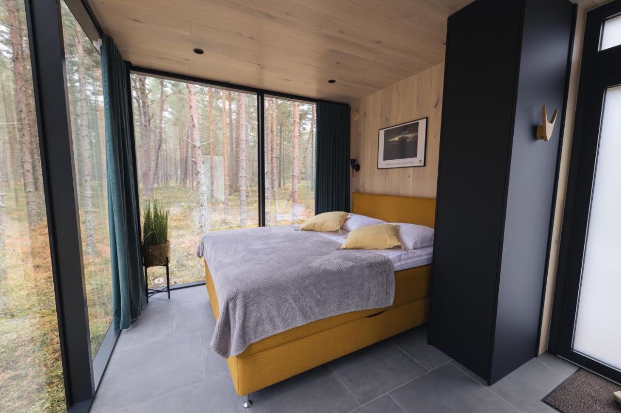Oeoed Hoetels Rooslepa - Fika, Mysa , Skoent-With Sauna Exterior photo