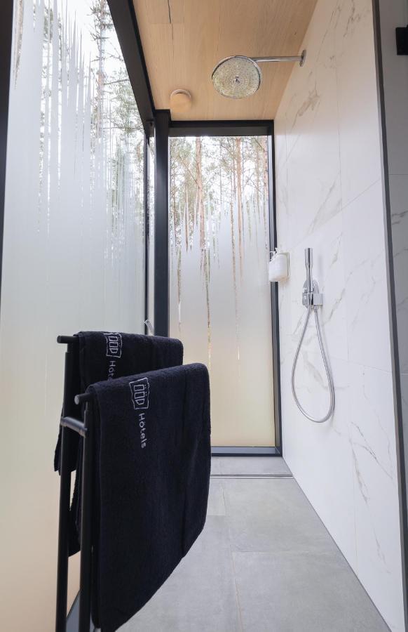 Oeoed Hoetels Rooslepa - Fika, Mysa , Skoent-With Sauna Exterior photo